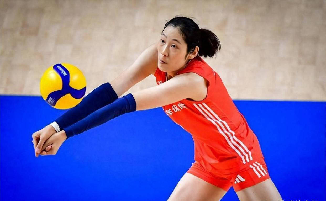 中国女排新周期：朱婷、李盈莹、龚翔宇不可替代，吴梦洁挑大梁