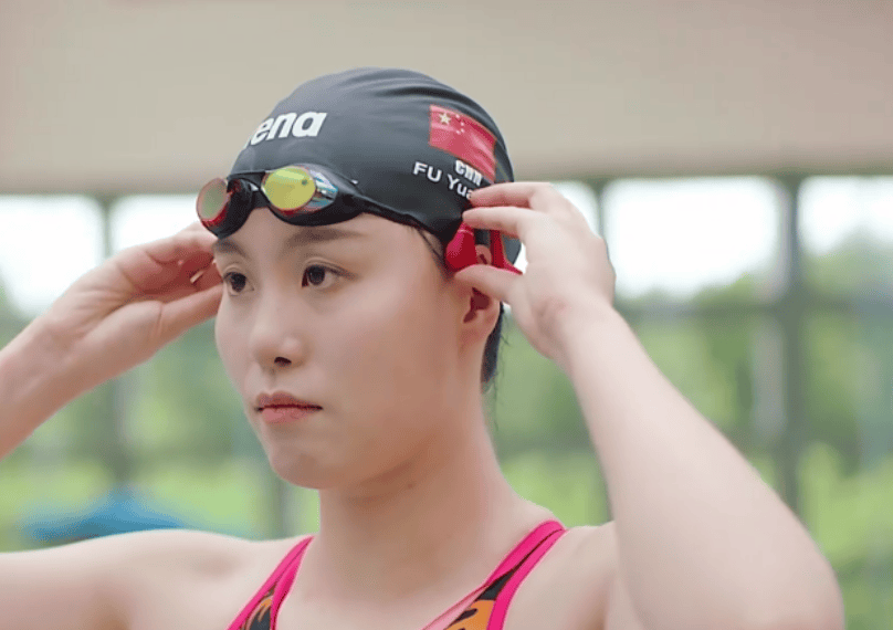 游泳时用什么耳机听歌好?2025口碑最好的游泳耳机品牌推荐