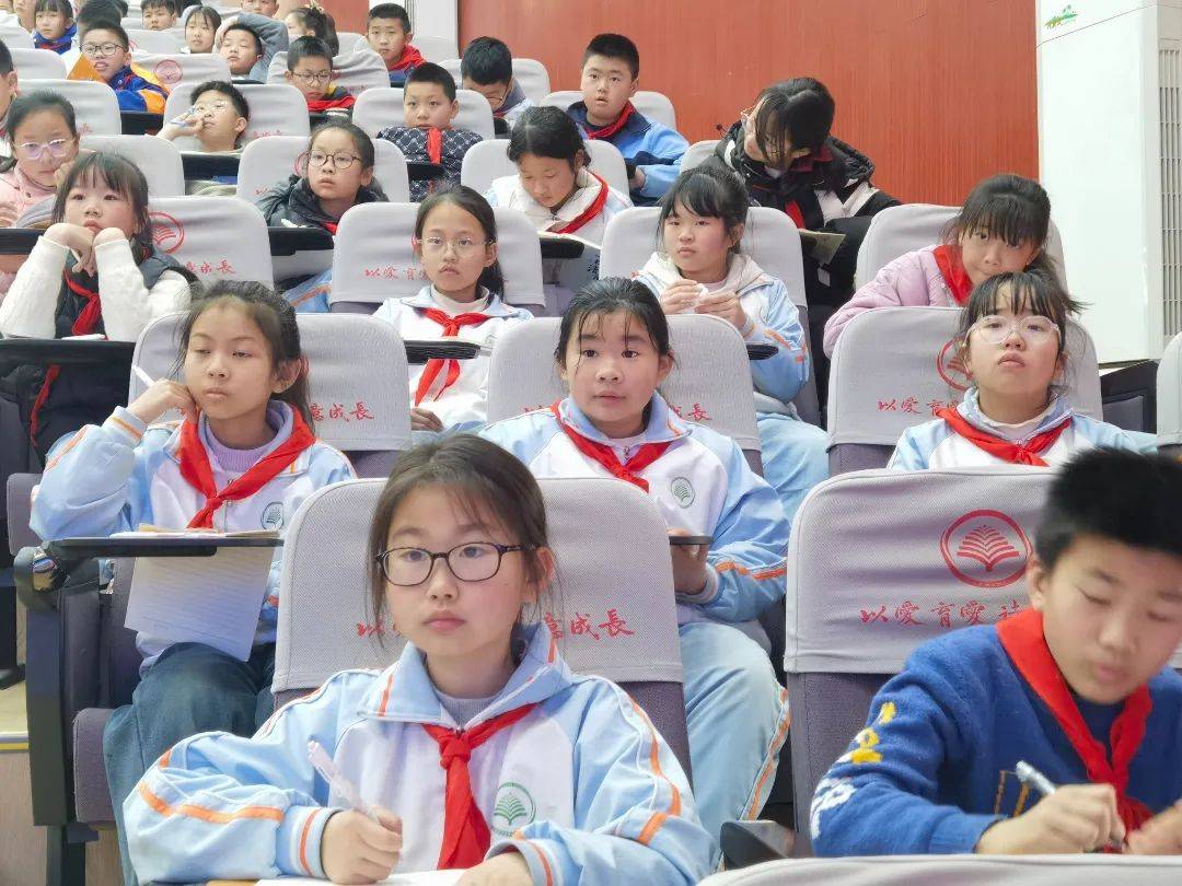 成都市龙泉驿区跃进小学