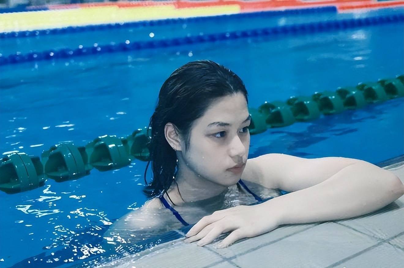 余依婷春锦赛收获满满，全运会多金王潜力无限 春锦赛余依婷夺冠，中国游泳新一代女神崛起