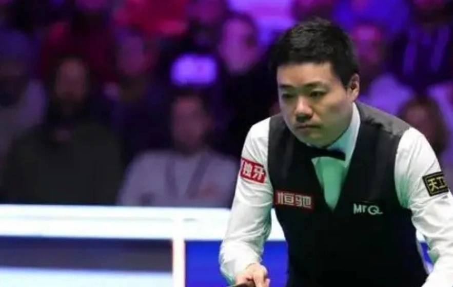 “金左手”折戟，“囧哥”挺进斯诺克球员锦标赛四强！