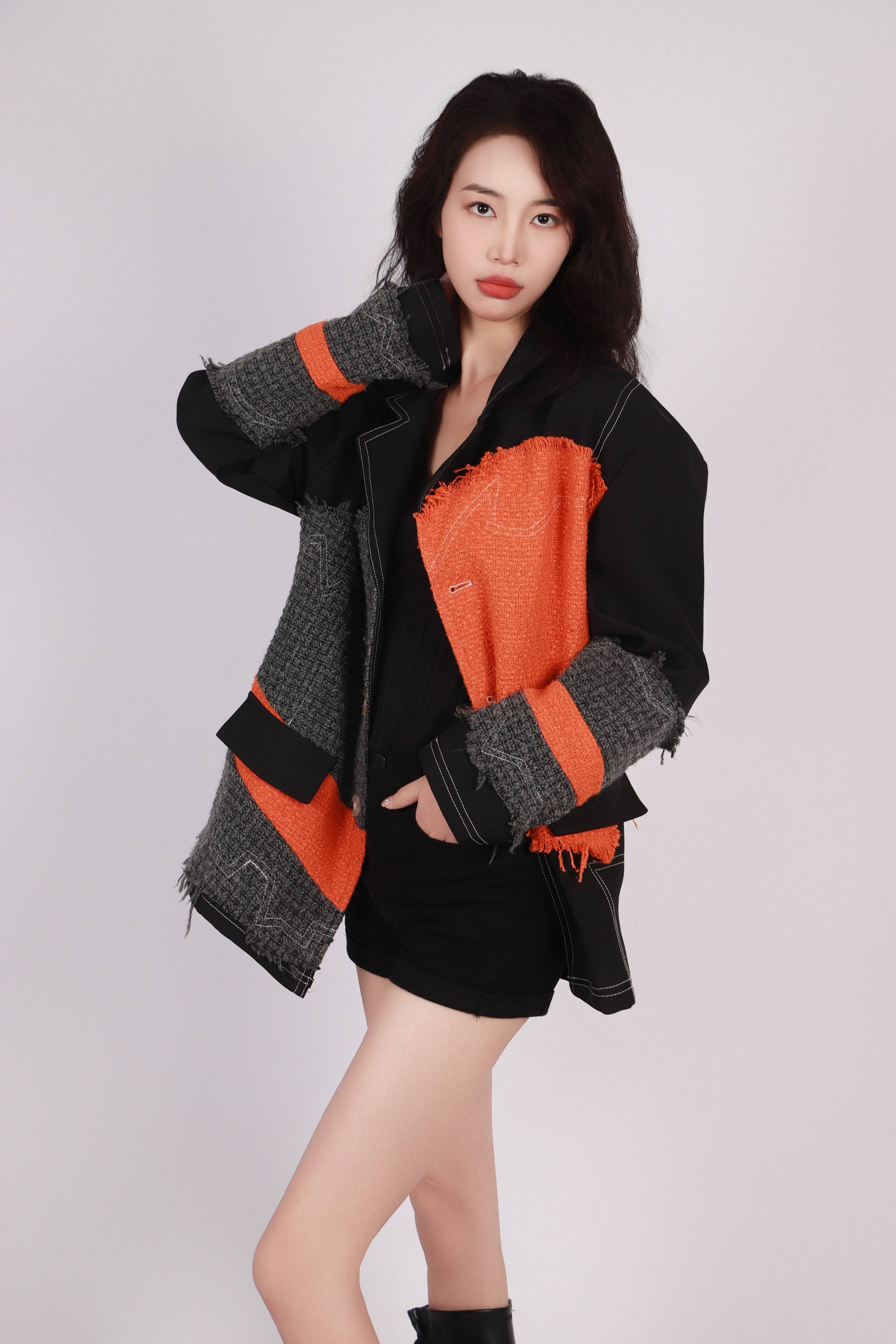 模特汪睿,展现多变时尚风采