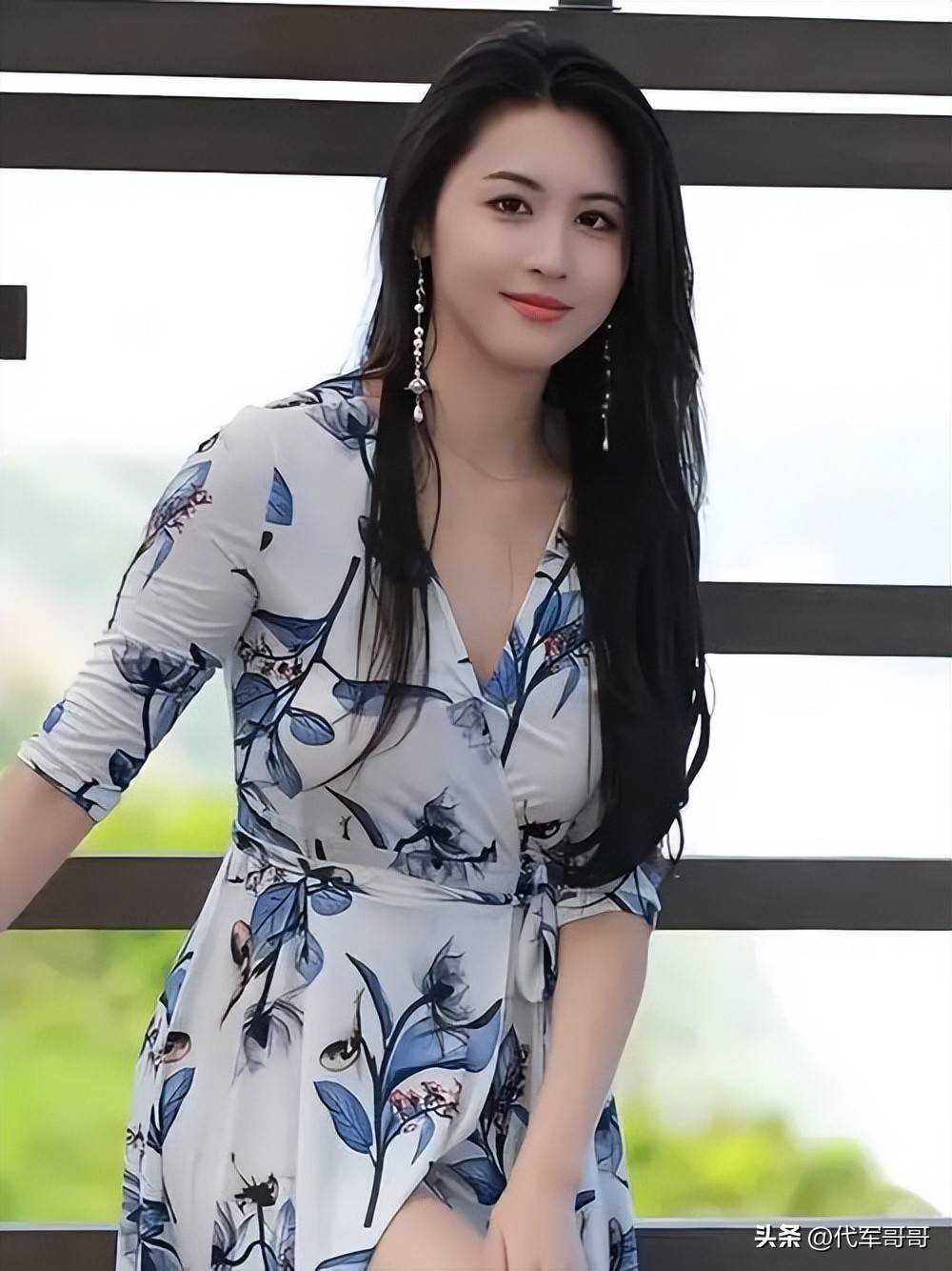 揭秘微胖女神叶凯薇的成名经历与感情生活