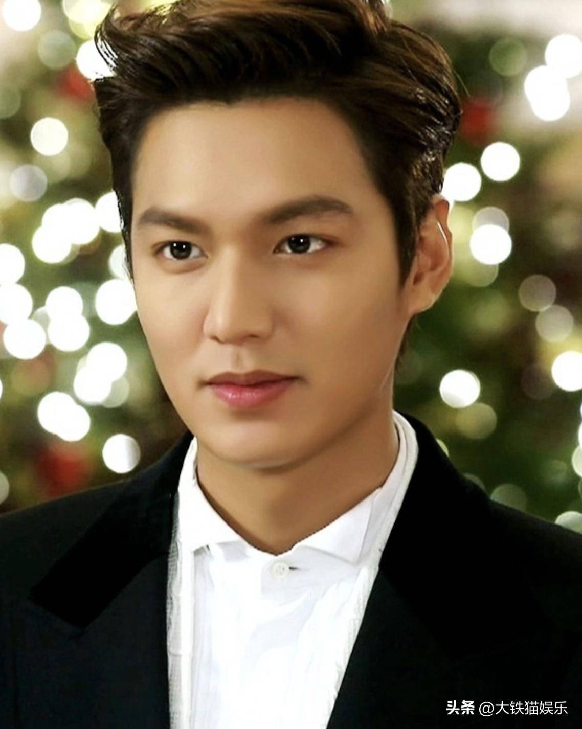 上海这一夜,34岁李现秒了37岁韩星李敏镐,才知清爽和油腻的区别