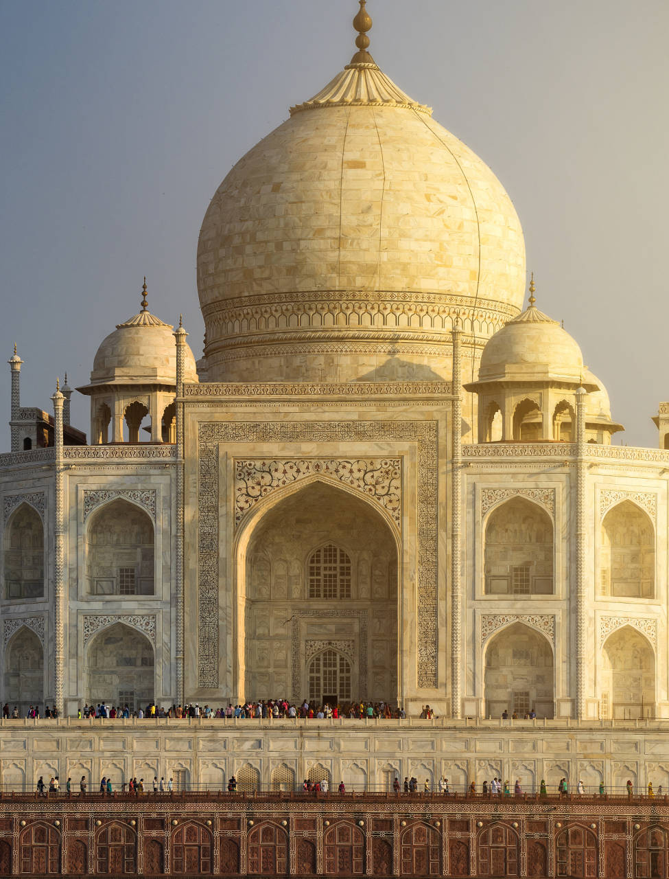 泰姬陵:永恒之爱的白色诗章