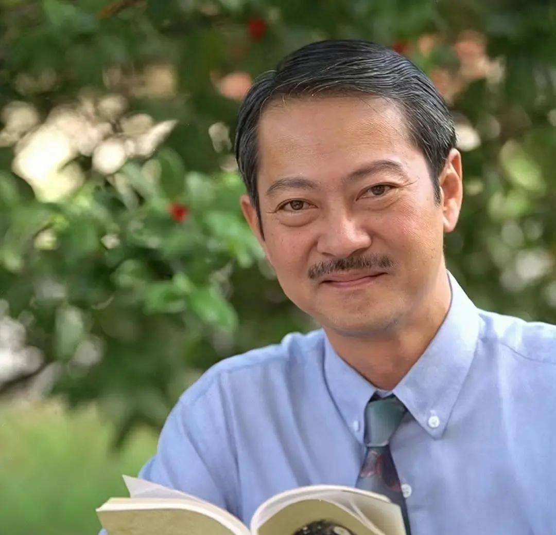 蔡澜胞弟离世，四兄妹皆成就不凡，“蔡澜家族”终难抵岁月离散_蔡萱_琼文_弟弟