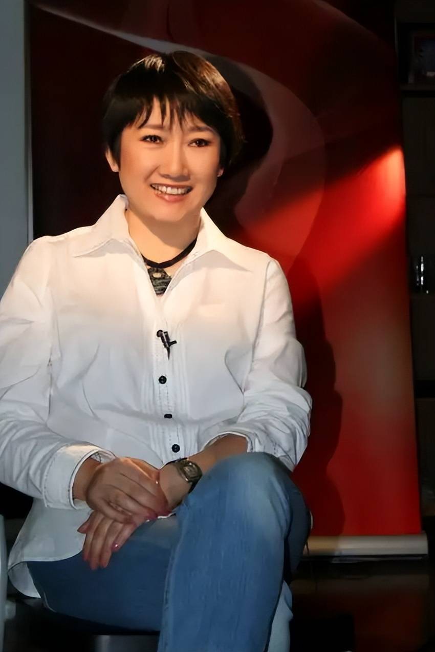 王刚:60岁老来得子,本以为可以安度晚年,如今状况却让人感叹!