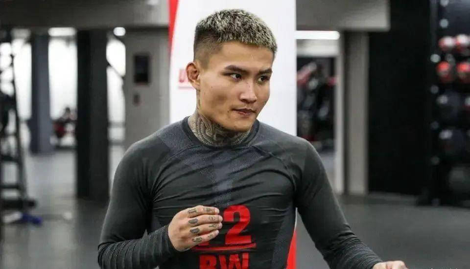 李凯文再战UFC精英之路，对决韩国冠军徐东贤