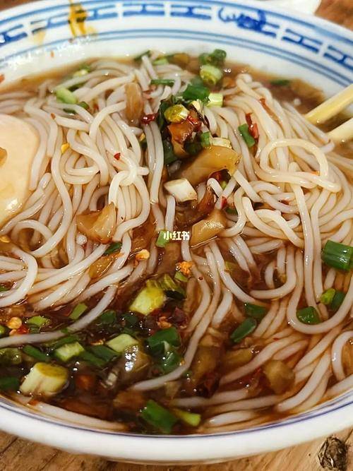 粉润汤鲜承古韵:探寻抚州泡粉的地道风味