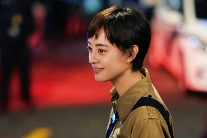 孙俪稳坐“女一”二十余载，凭的究竟是什么？_韩青_角色_女性