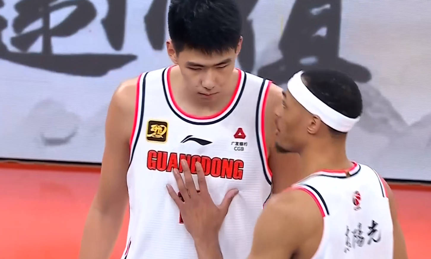 力保广东队晋级！CBA“全能中锋”确认出战，杜锋亮出最强杀手锏