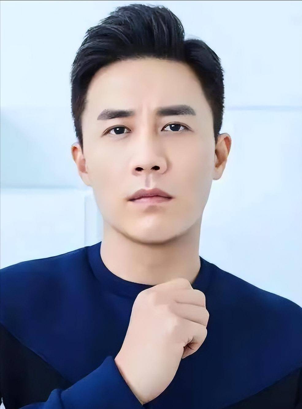 杜淳婚姻风波再起!妻子否认婆婆掌控经济,真实家庭模式引猜测