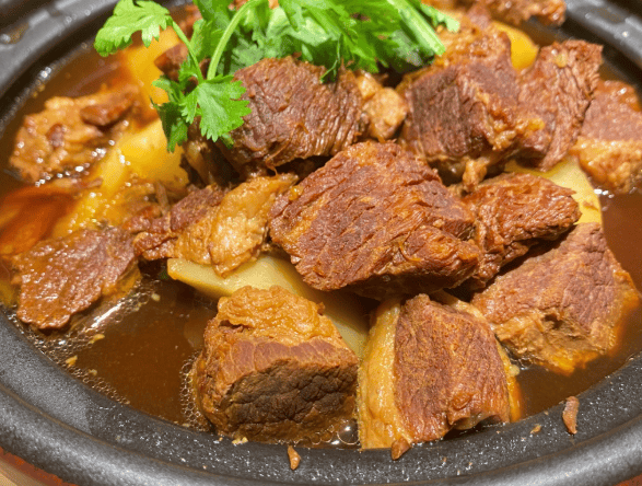 炖牛肉的料_炖牛肉用啥调料窍门_