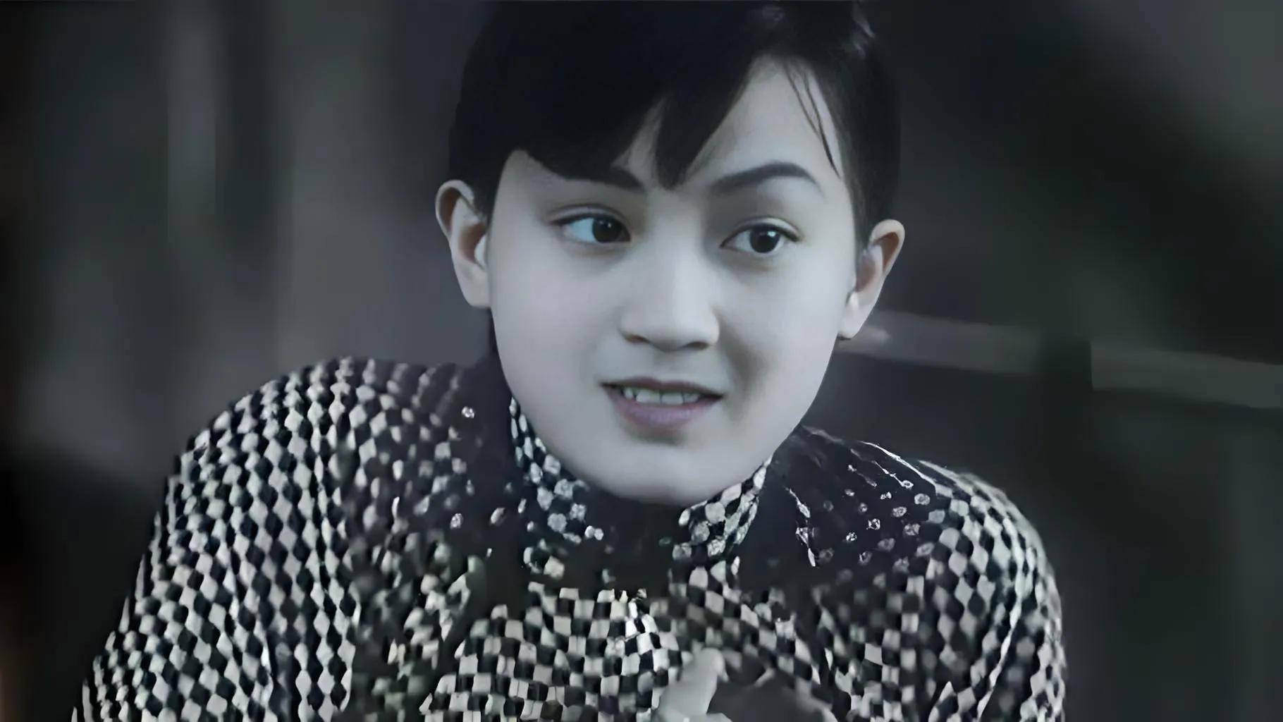 百年一遇绝美佳人周璇,为情所困致疯魔而死,一组照片值二百多万