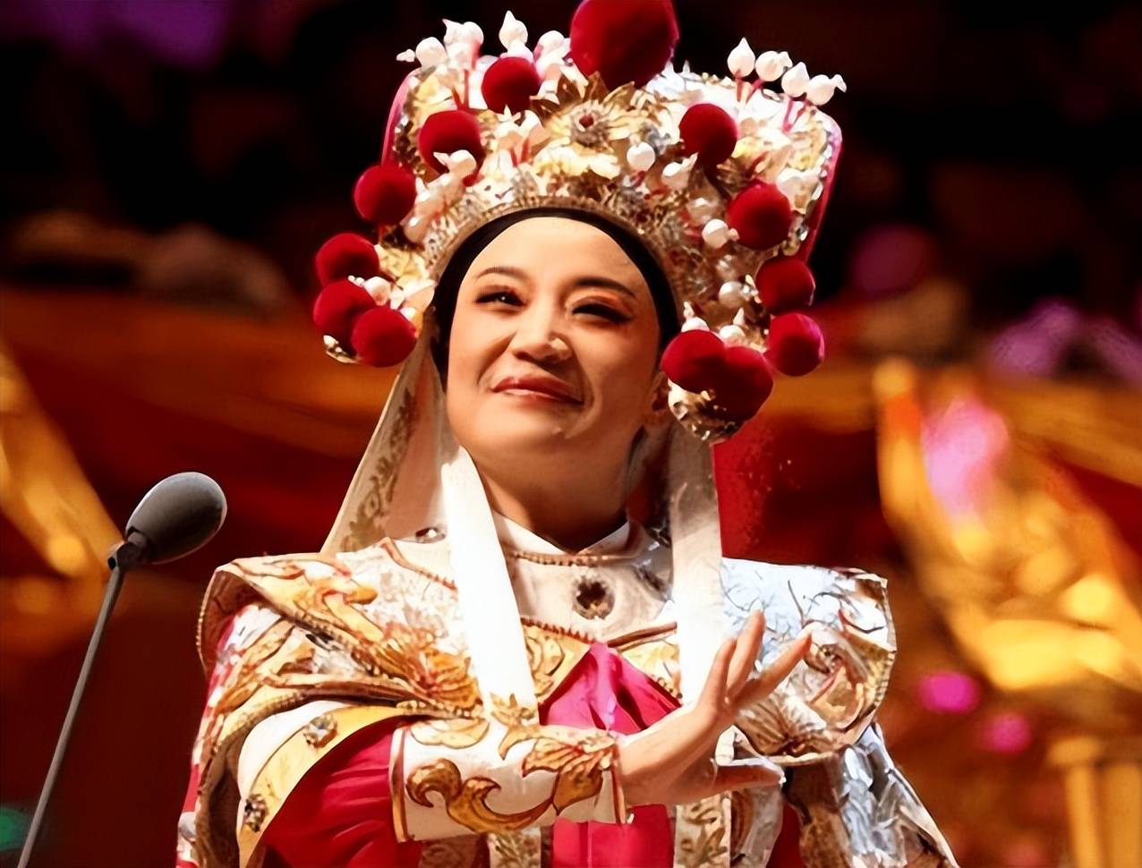 原创离婚21年再看60岁小香玉的现状才明白王为念为何要和她离婚