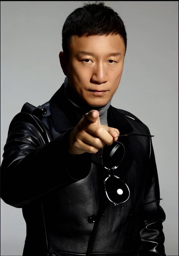 三年无戏可拍,曾风光无限的"颜王"孙红雷,如今何去何从?