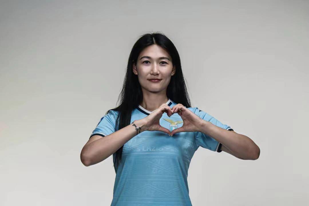 杨莉娜与沈梦雨：留洋女足球员归国助力全运会