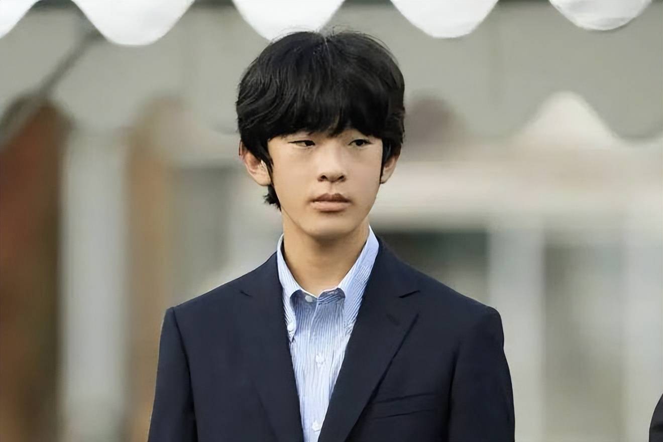 外国社媒热议日本悠仁亲王替身,网友:哪里来的这么多丑孩子