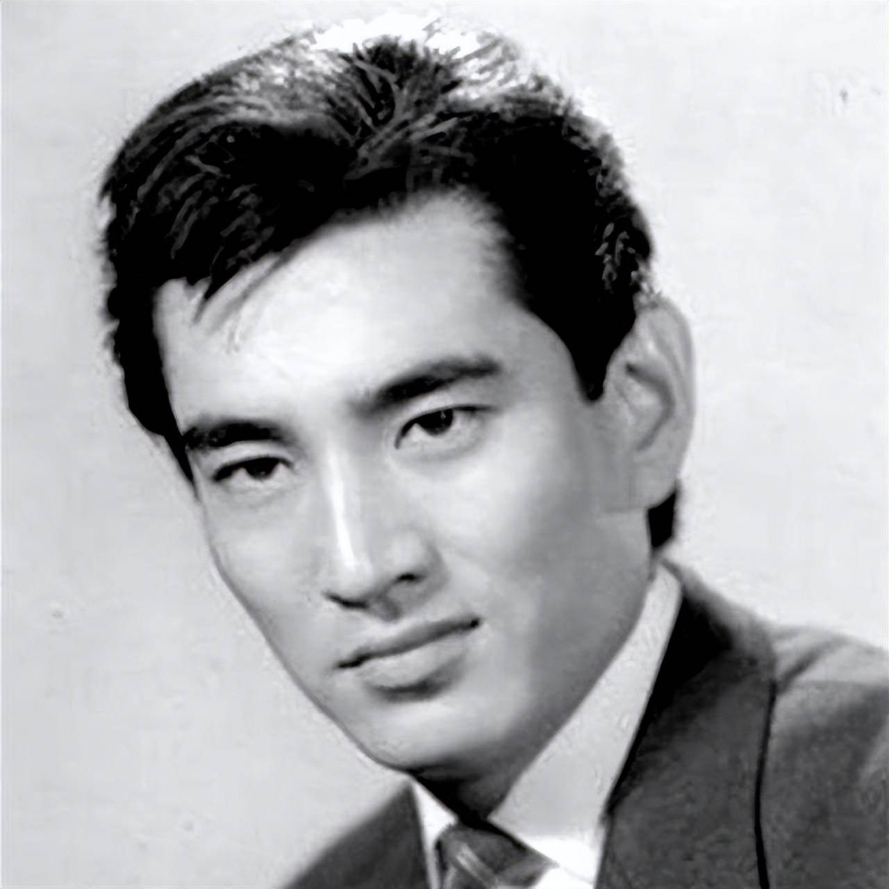 男子汉气概,深沉演技,日本男星高仓健