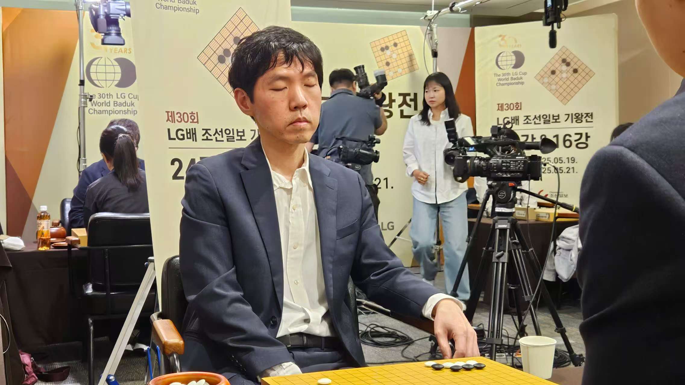 博洛尼亚总监：为城市和球迷献上奖杯太幸福了，这是我们应得的