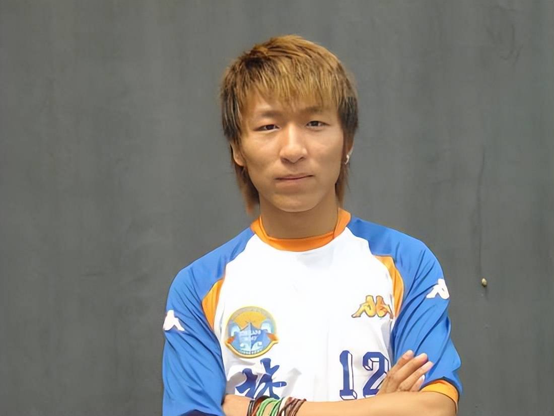 原创陈羽凡现状低调生活50岁胖到认不出17岁儿子1米8长得像妈