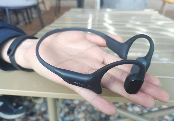 游泳耳机哪个牌子最好?2025年游泳耳机权威排行榜揭秘!