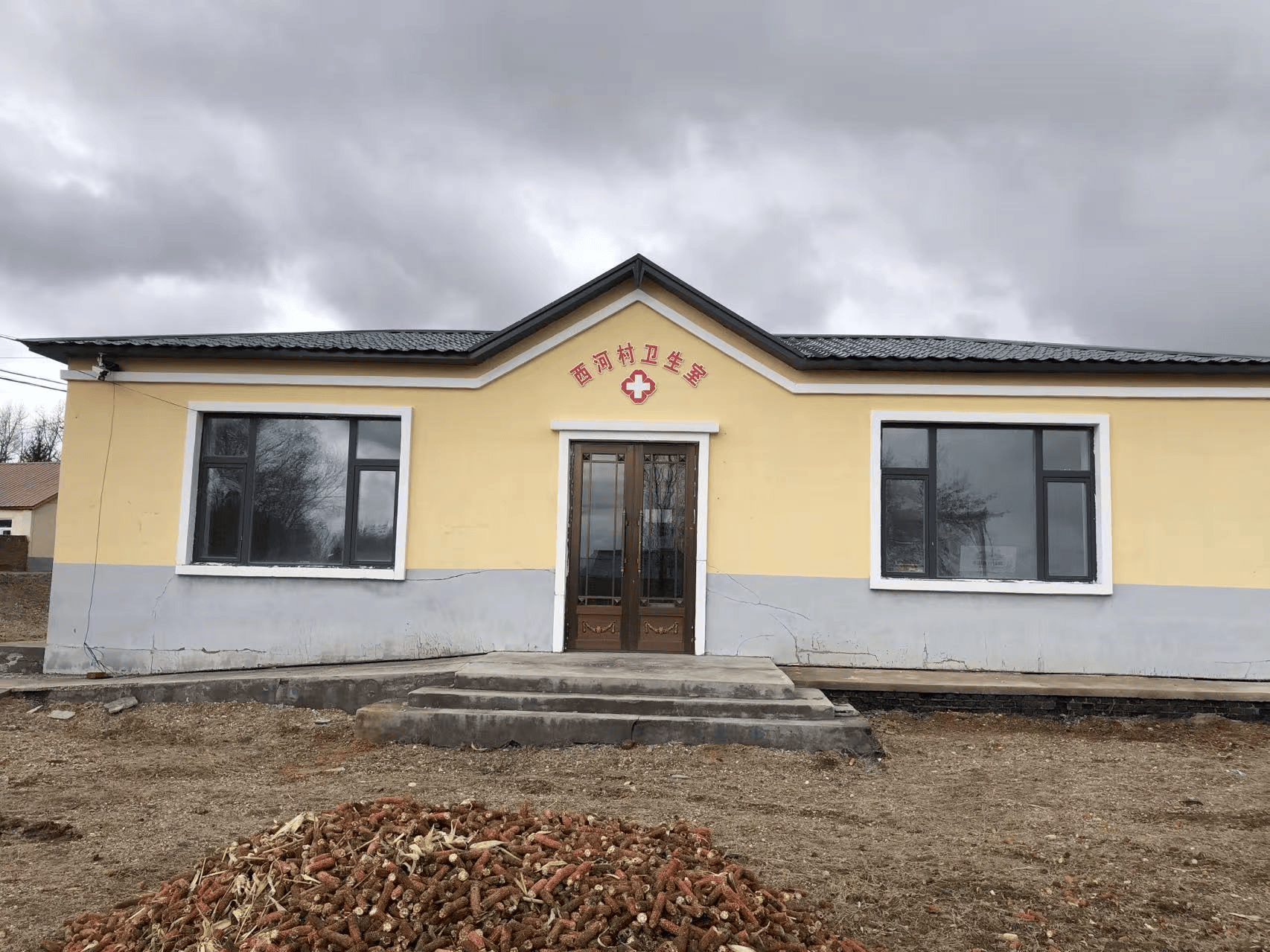 黑龙江省克山县部分农村卫生室闲置,令村民强烈不满