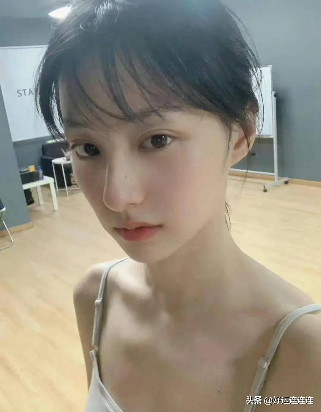 我被张行长玩得高潮连连