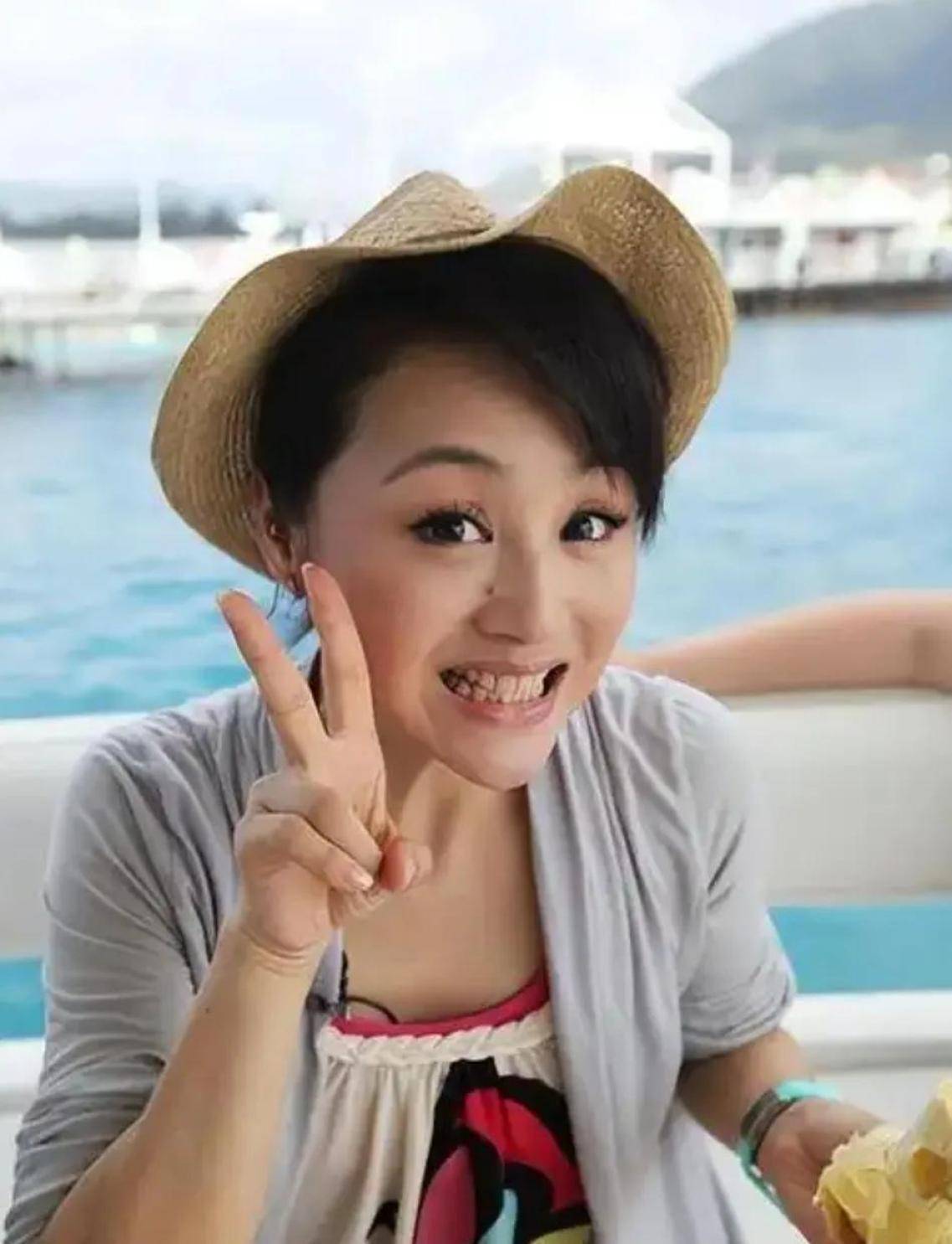 曹颖患癌悔悟怕没人如我般疼儿子