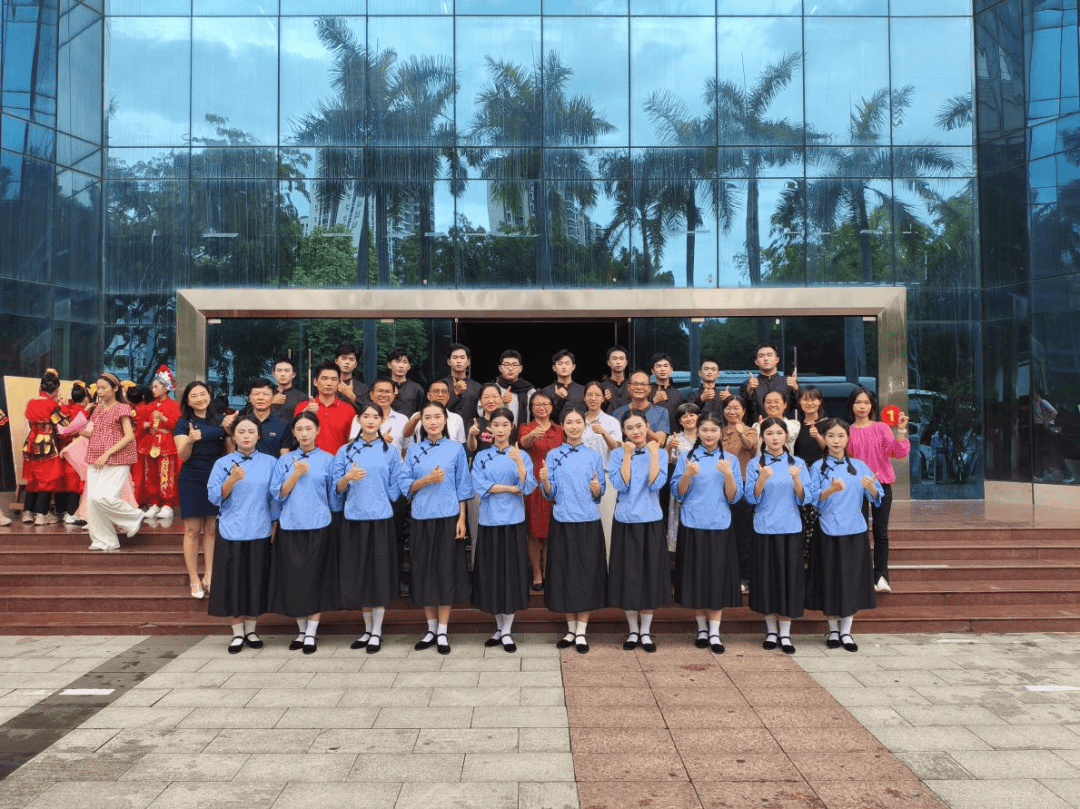 未来,遂溪一中将继续以声音为舟,以情感为帆,在中华文脉的长河中破浪