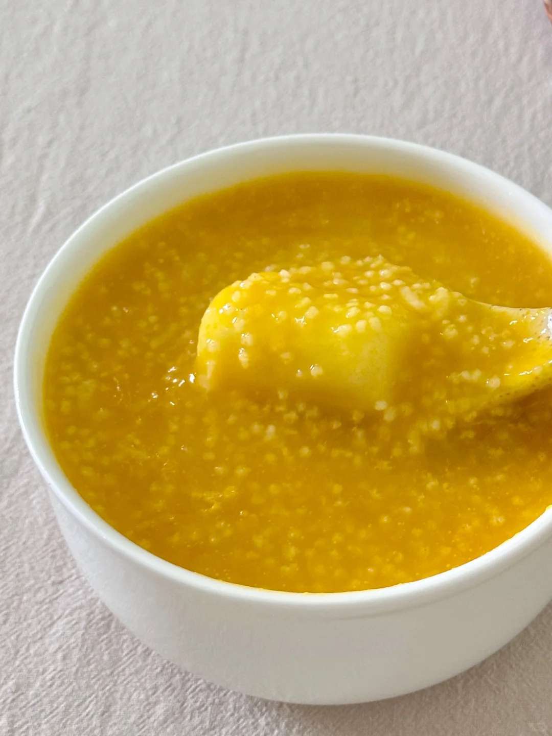 天气热,多吃小米粥,切记不要直接用水煮!掌握3个技巧,香浓稠