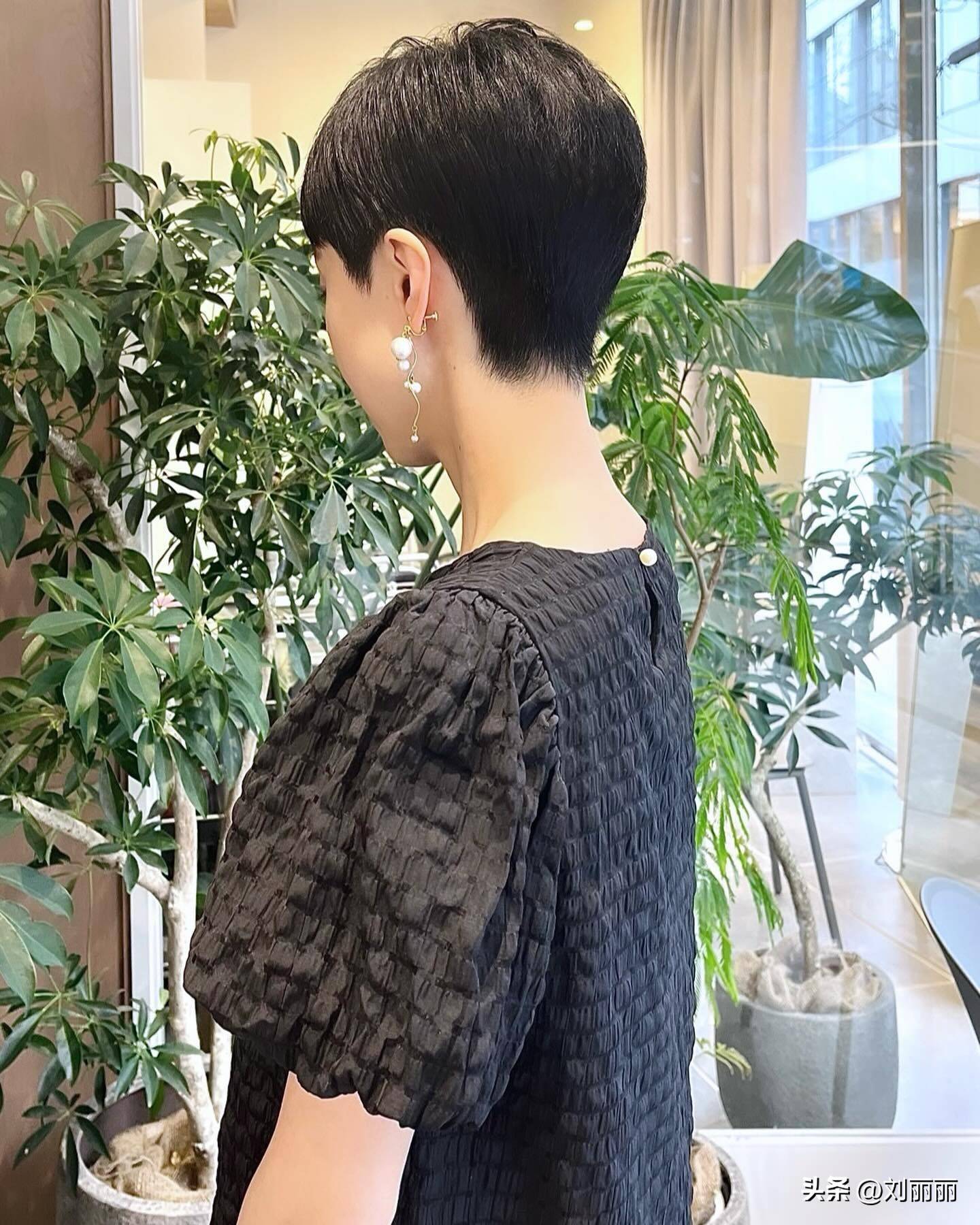 露耳短发推荐,利落又时尚