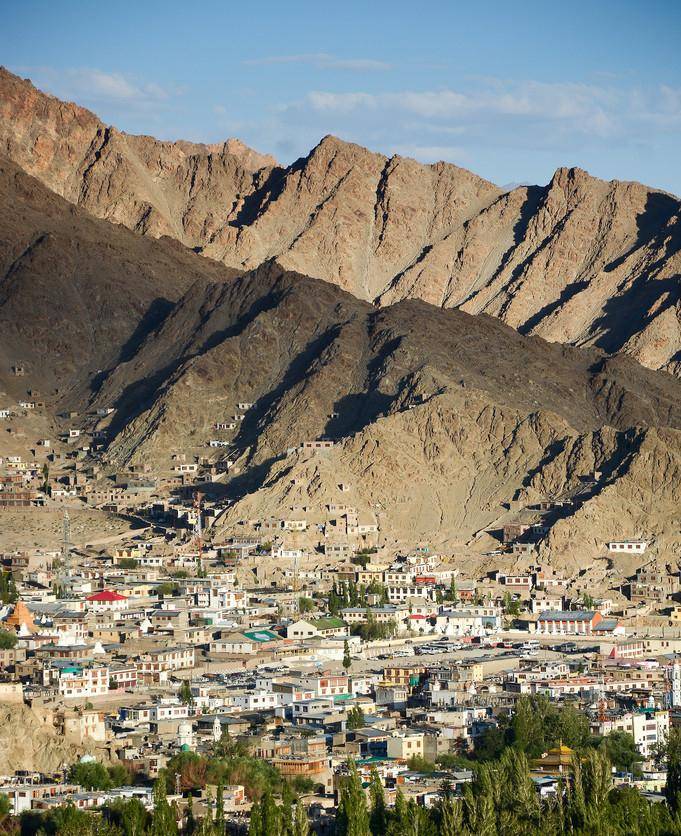 原创驻中印西线拉达克拥有57万人的印度陆军第14军为何这么凶