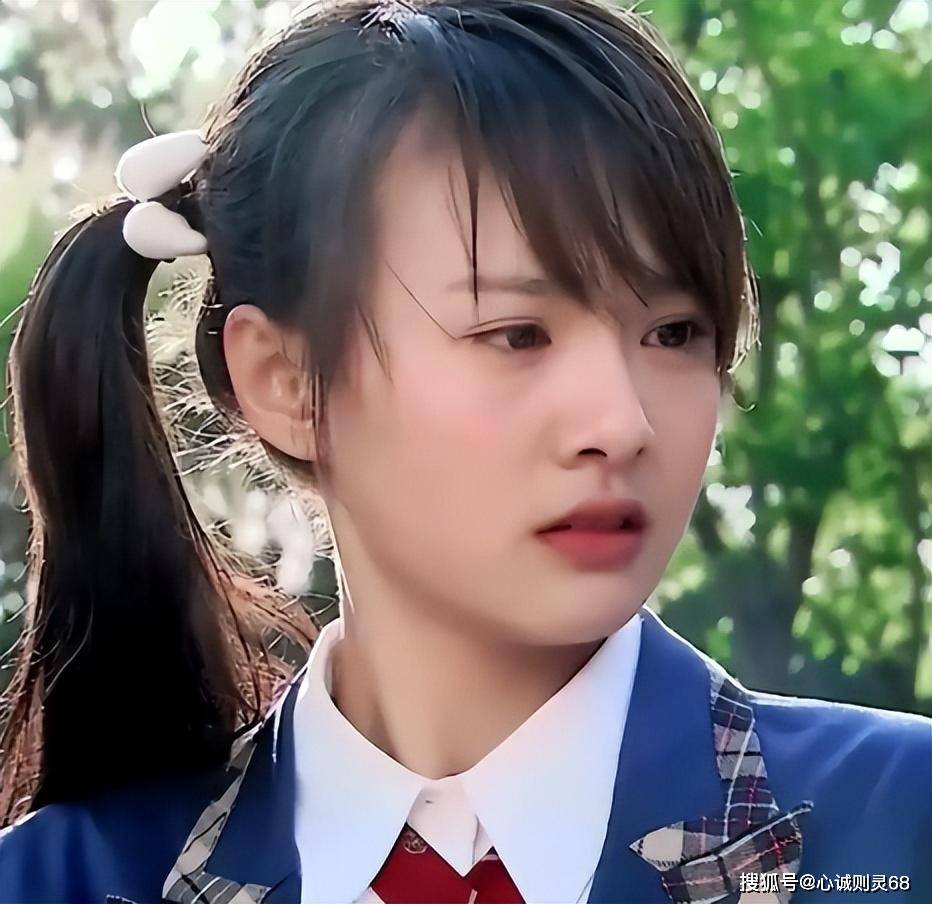 郑爽哄娃录音曝光!张翰穿校服上热搜,她拿不出9050万