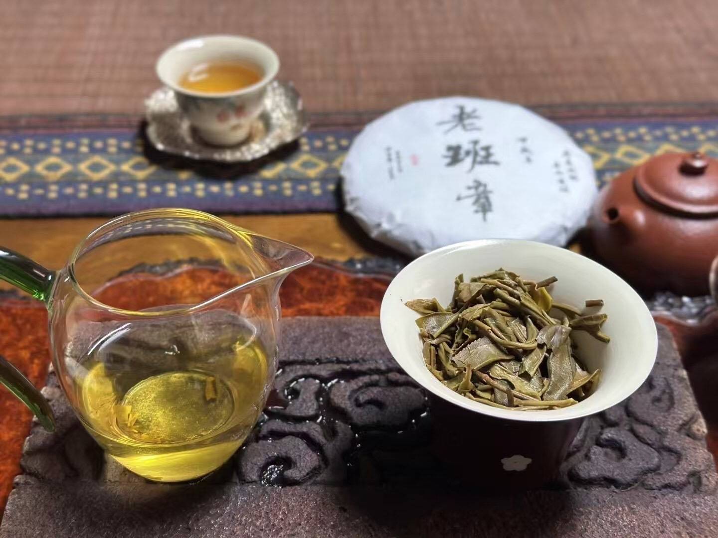 新手买普洱茶，冰岛与老班章为何都不建议选