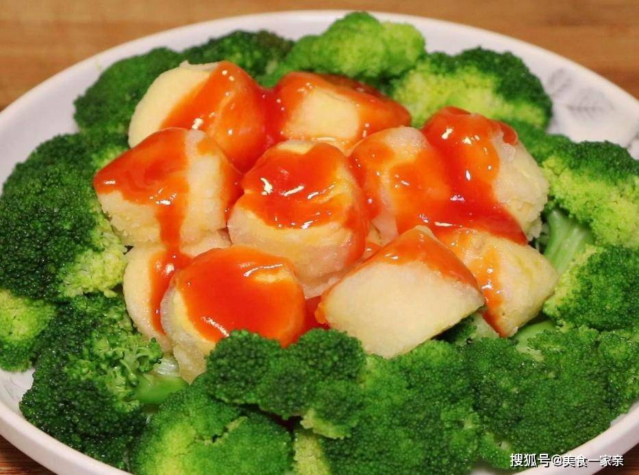 这些菜很美味可口。该过程简单易于烹饪