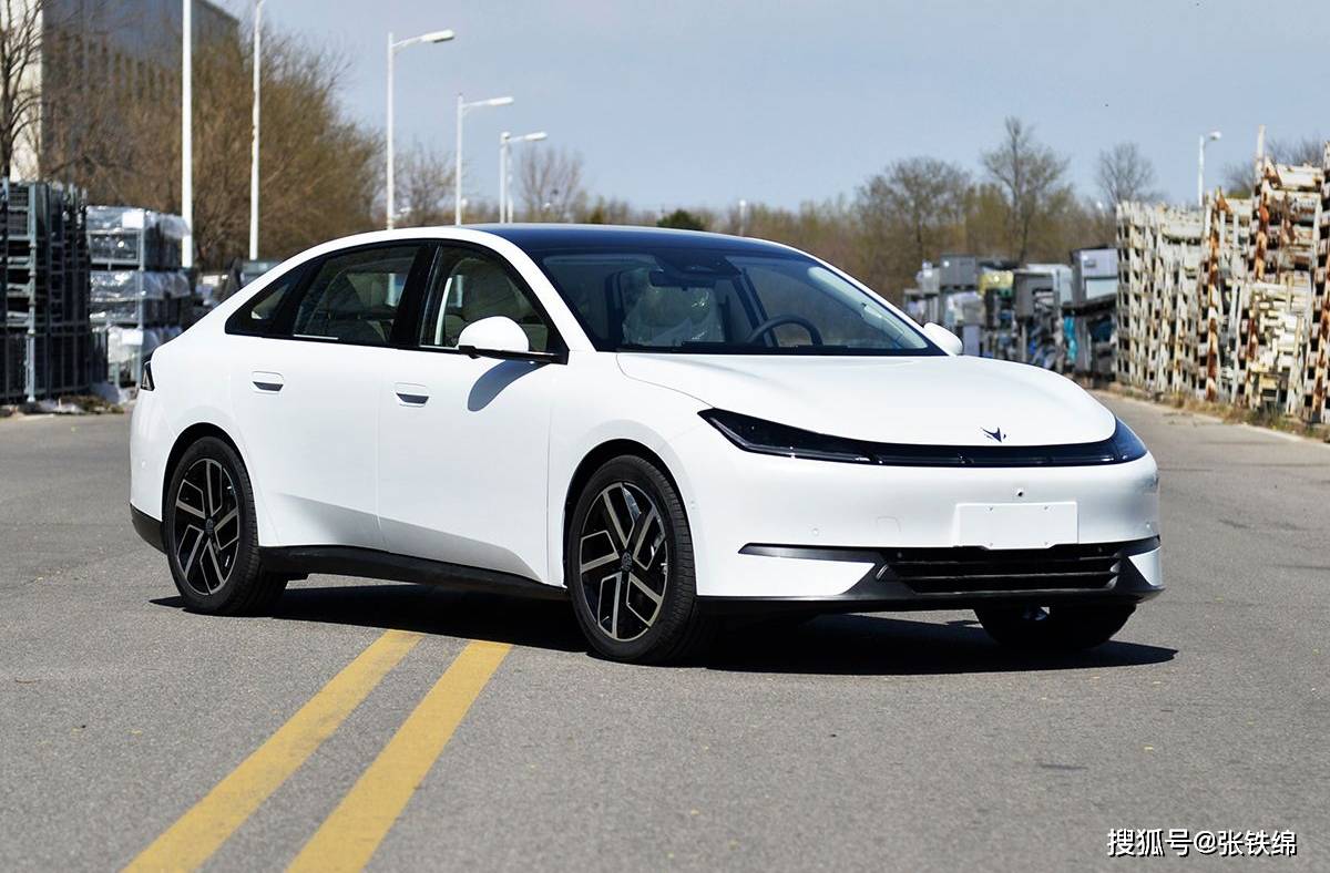北汽新能源极狐S3正式申报，全新设计风格，车长4840mm，年内上市