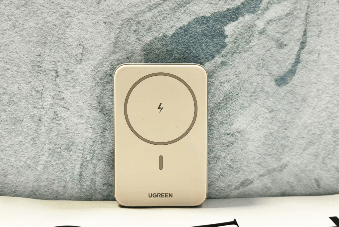 充电宝到底哪个牌子的质量好？业内人士推荐10款实惠又好用充电宝