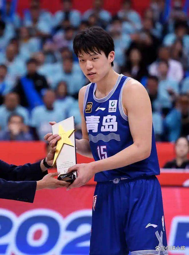 中国篮球新希望！杨瀚森NBA薪资曝光，4年2139万合同创新高