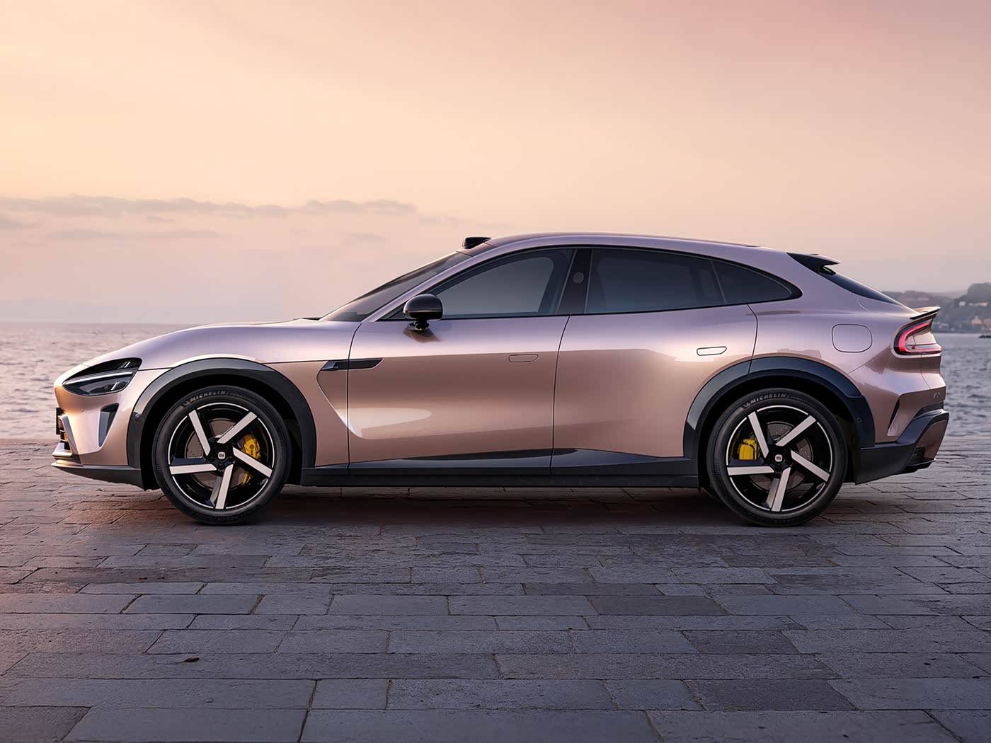 小米YU7提前上市，或24.39万起售，能否终结特斯拉Model Y？
