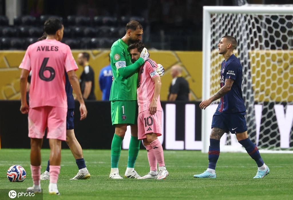 0比4不敌新科欧冠冠军 梅西与迈阿密国际世俱杯出局</title>
        
    <title>0比4不敌新科欧冠冠军 梅西与迈阿密国际世俱杯出局