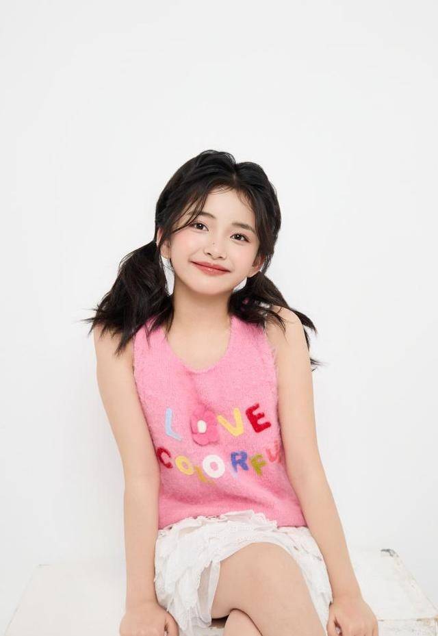 演完白鹿童年,演雷佳音女儿,长安荔枝她打脸流量明星