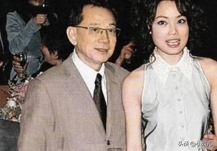 英皇噩耗频传！老板杨受成欠下166亿巨债，最慌的人竟是容祖儿？_搜狐网