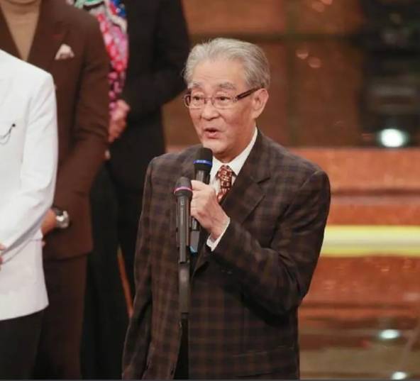 92岁tvb老演员周聪去世,患病后不让子女抢救,最后露面照曝光