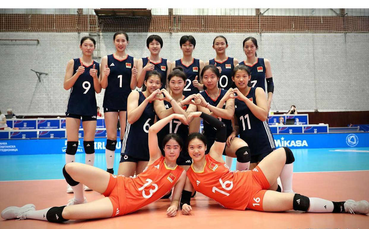 中国U19女排强势晋级，3-0横扫智利迎战日本