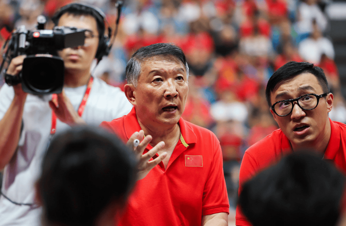 中国女篮新星杨舒予崛起：全能战士引领球队逆转澳大利亚