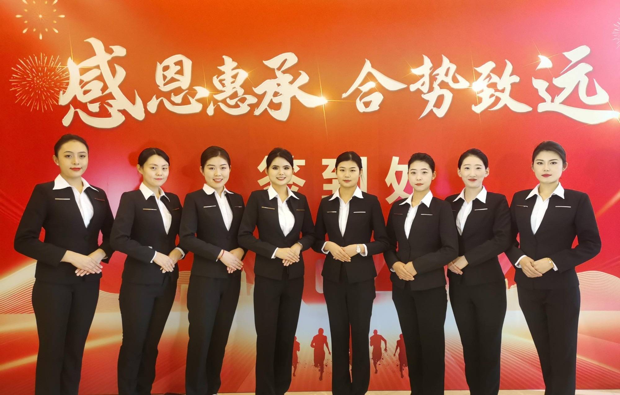 连云港车展礼仪模特 会议会务人员 充场观众 摄影摄像