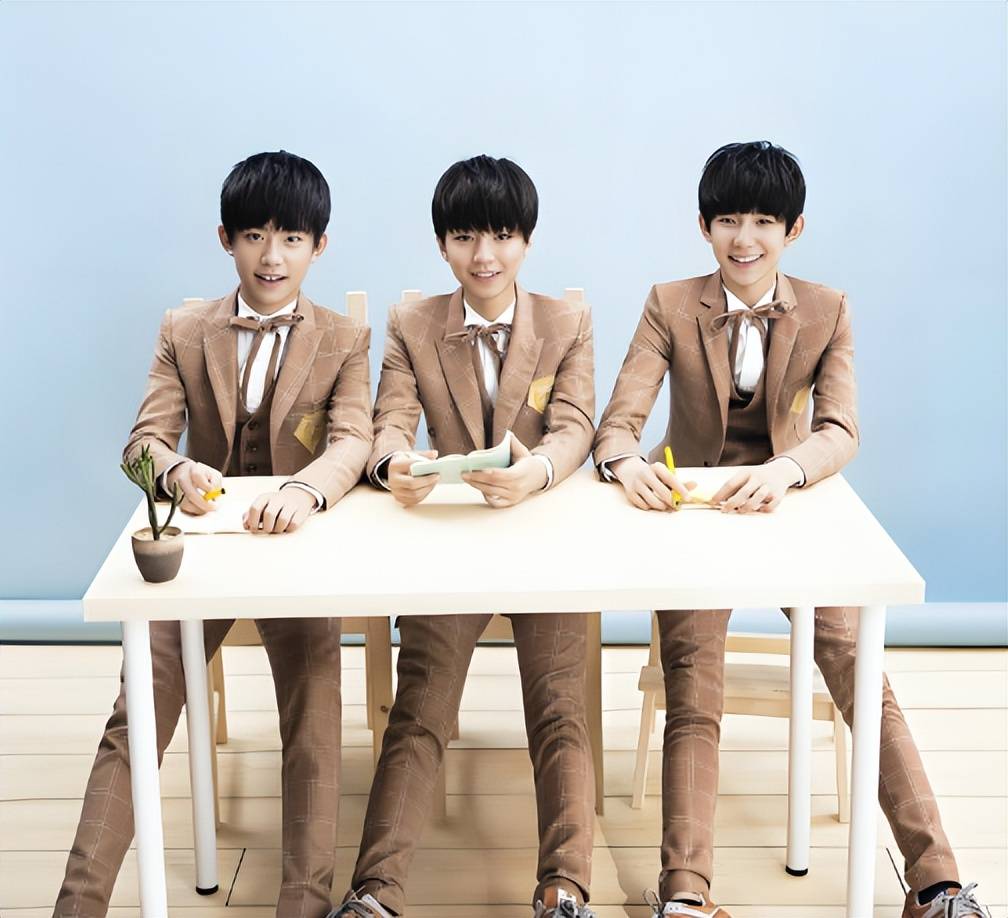 tfboys单飞8年:当年人气高的却走下坡,最不起眼的却已高不可攀