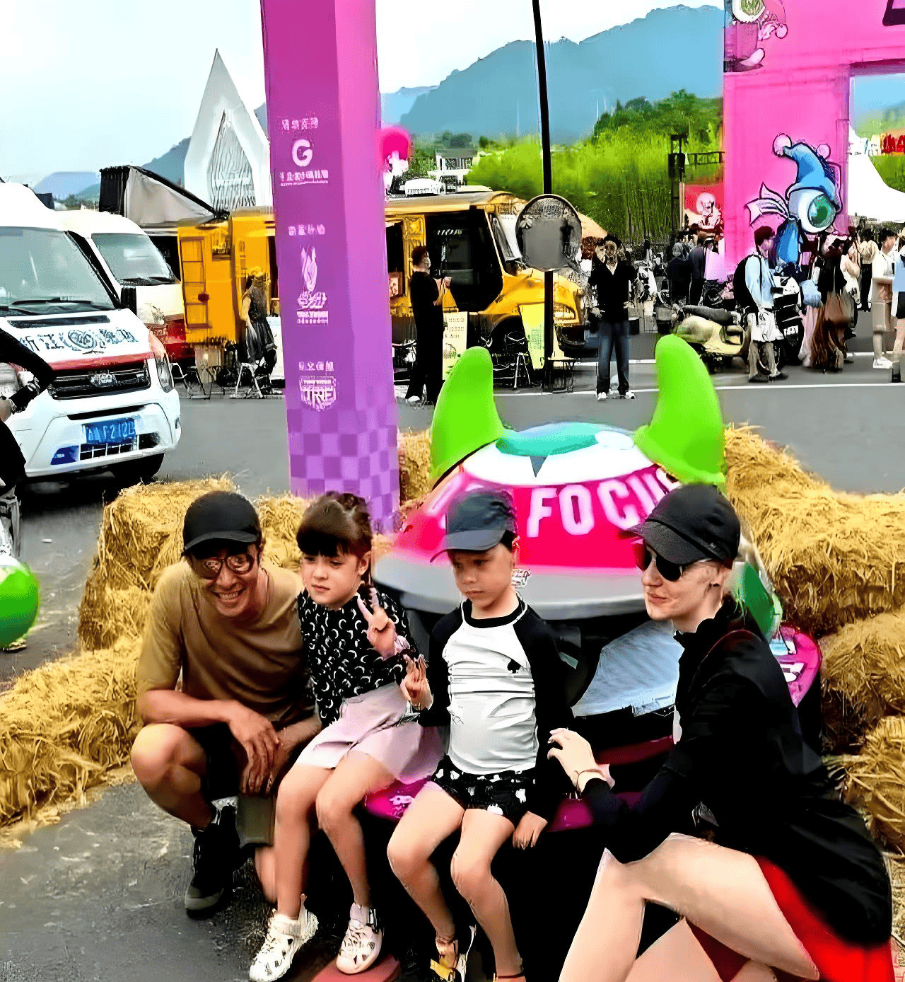 撒贝宁家混血娃中国味十足!龙凤胎黑发黑眸惊呆网友:这基因太霸道