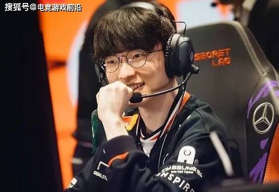 Faker赛后访谈:失误葬送胜利但T1永不倒下!败者组决赛剑指AL复仇战 Faker赛后访谈:失误葬送胜利但T1永不倒下!败者组决赛剑指AL复仇战